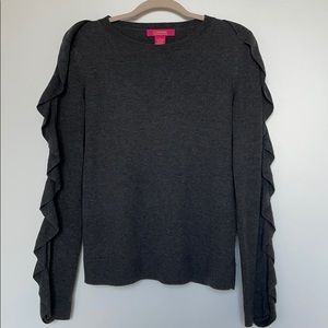 Cute grey sweater with fun Ruffles on sleeves